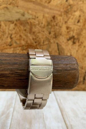 Reloj Dorado claro