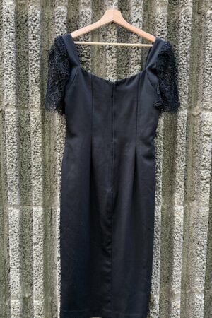 Vestido Negro Midi