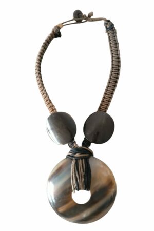 Collar cacho y semillas