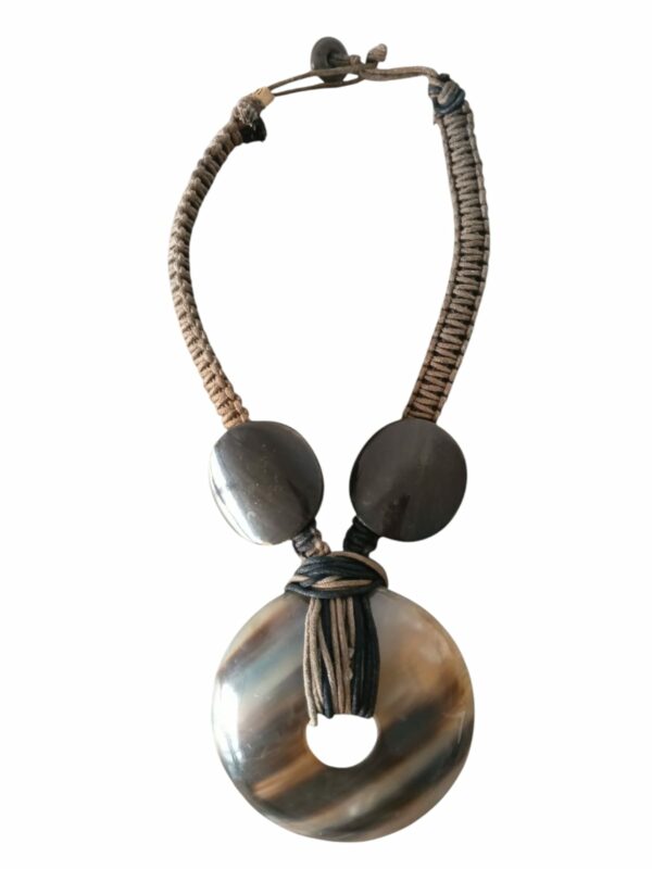 Collar cacho y semillas